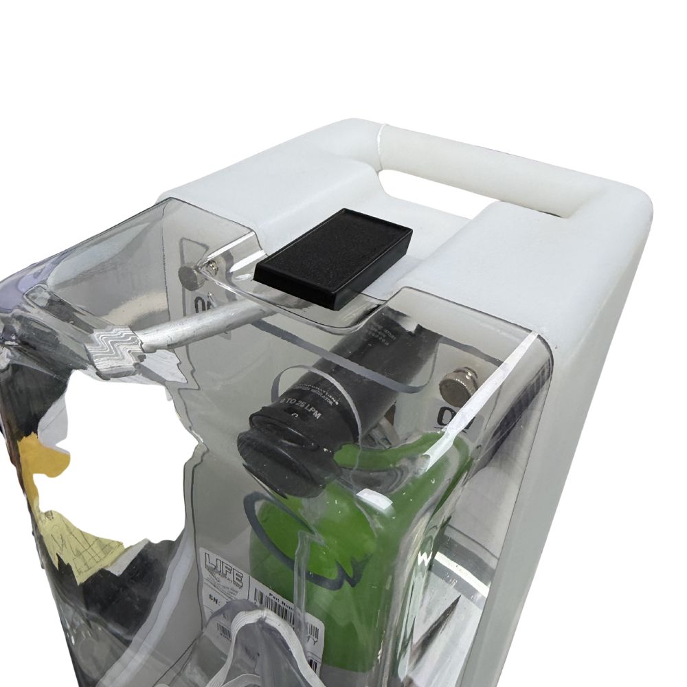 LIFE Emergency Oxygen Unit (Empty) | Regulator 25 LPM - Image 4