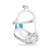 Máscara CPAP facial completa AirTouch F30i Clear en vista de tres cuartos sobre fondo blanco, con armazón de silicona, codo arriba de la cabeza y arnés